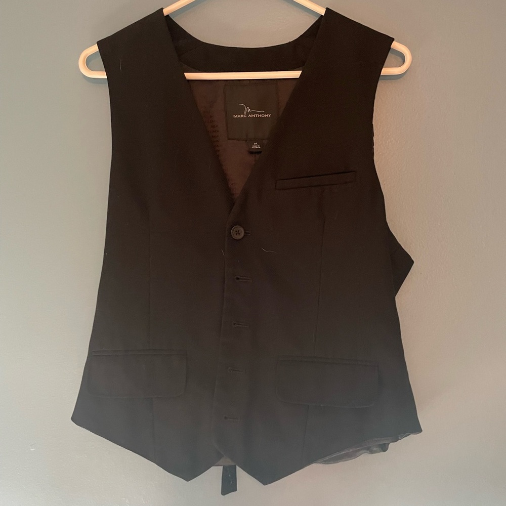 Men’s dress vest